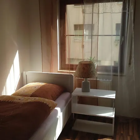 Apartment Nuernberg City-Center Room photo