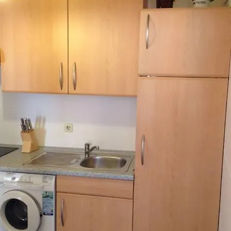 Apartment Nuernberg City-Center Room photo